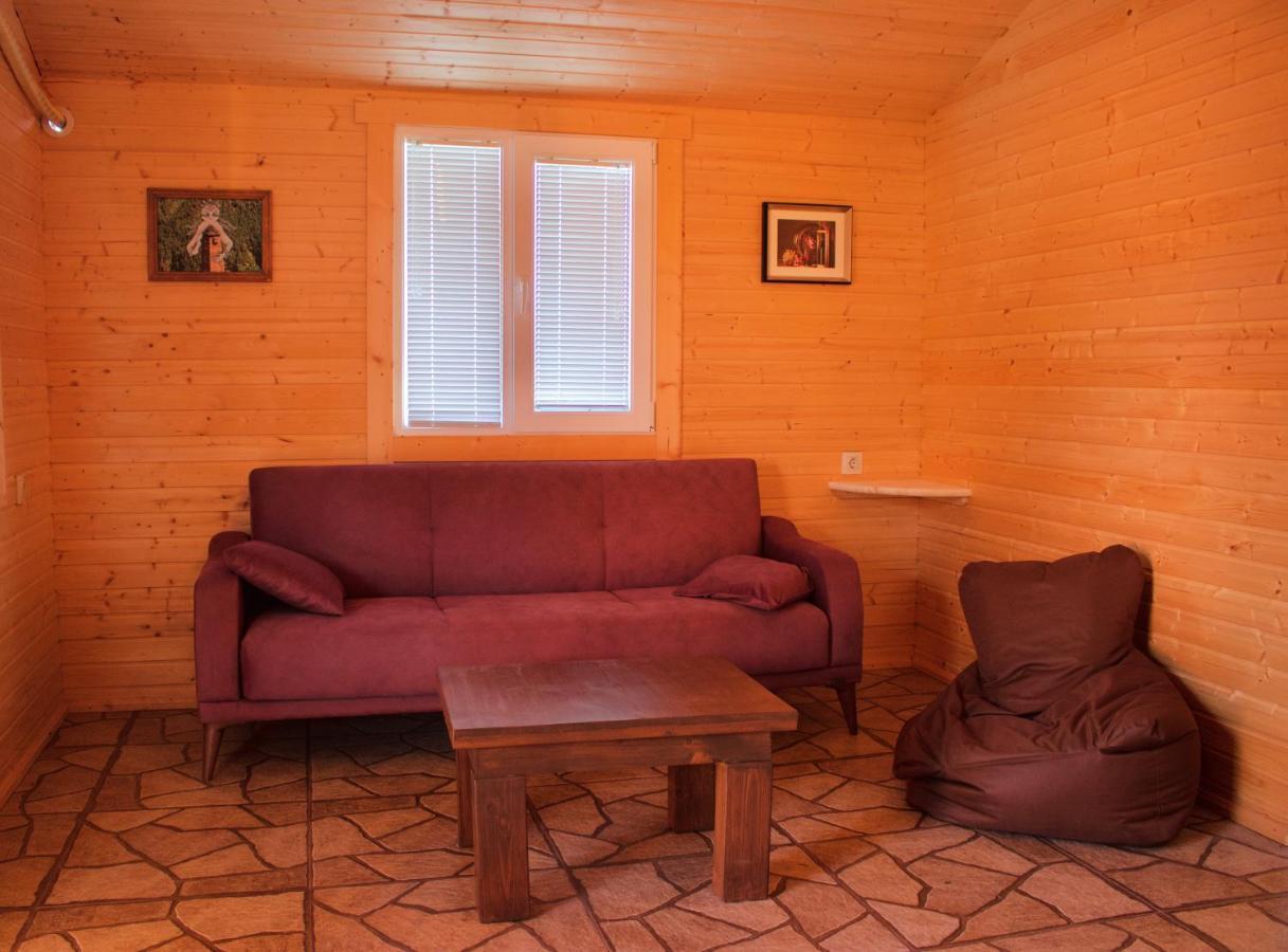 Finca Idoize Camping Hotel Akhmeta Exterior photo