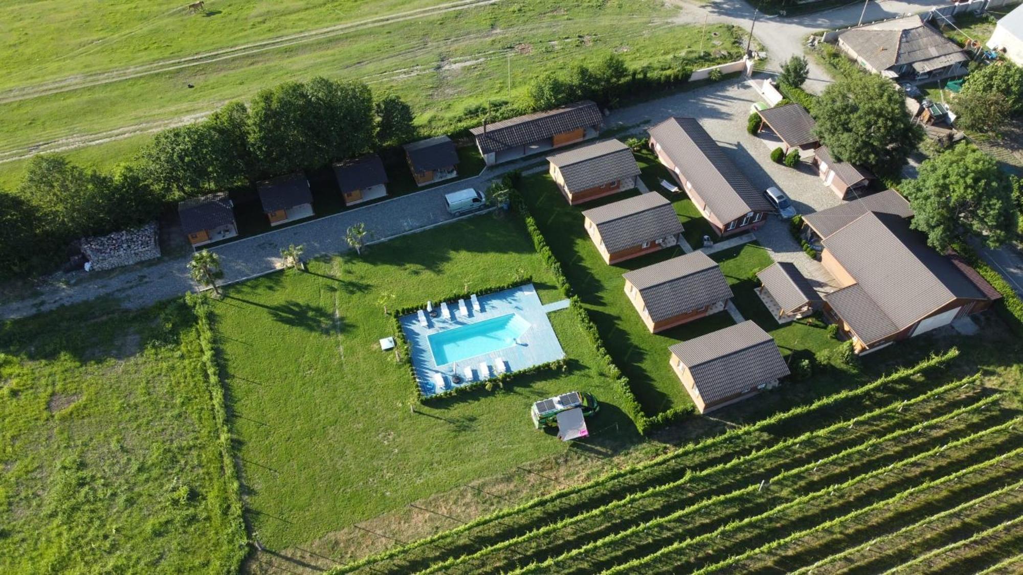 Finca Idoize Camping Hotel Akhmeta Exterior photo